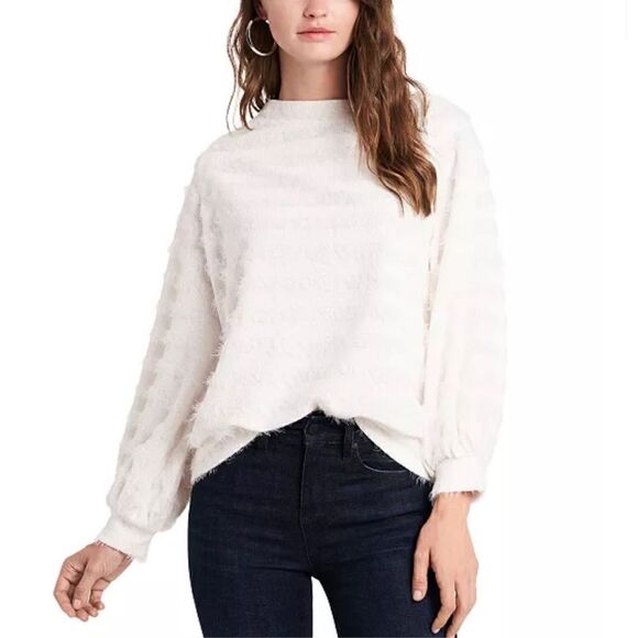 1. State Scoop Neck Top - Picture 1 of 9